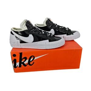 NIKE BLAZER LOW SACAI “BLACK PATENT” – MEN’S SIZE 7 / WOMEN’S 8.5 – DM6443-001